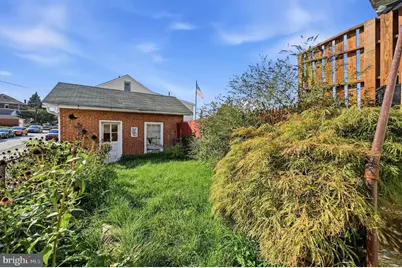 520 Mill Street, Bridgeport, PA 19405 - Photo 22