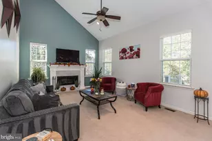 1102 Autumnview Ln, Pottstown, PA 19464 - Photo 32