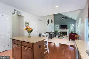 1102 Autumnview Ln, Pottstown, PA 19464 - Photo 22