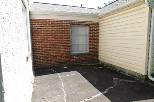 965 Wayfield Dr, West Norriton, PA 19403 - Photo 6