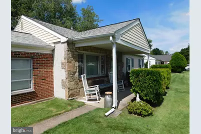 965 Wayfield Drive, West Norriton, PA 19403 - Photo 2
