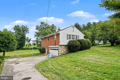 8403 Newbold Lane, Laverock, PA 19038 - Photo 2