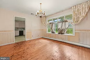 8403 Newbold Ln, Laverock, PA 19038 - Photo 6