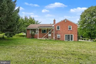 8403 Newbold Ln, Laverock, PA 19038 - Photo 24