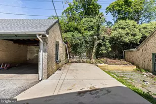 225 Upland Rd, Merion Station, PA 19066 - Photo 36