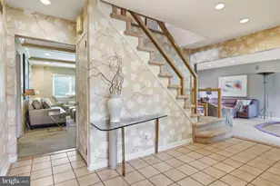 1027 Corn Crib Dr, Huntingdon Valley, PA 19006 - Photo 4