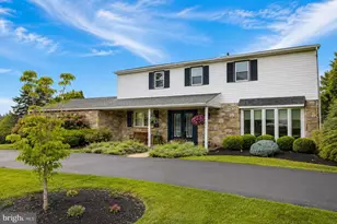 1027 Corn Crib Dr, Huntingdon Valley, PA 19006 - Photo 1