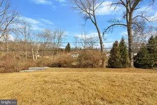 1633 Pulaski Dr, Blue Bell, PA 19422 - Photo 12