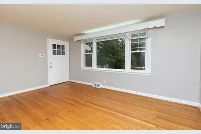 612 Shoemaker Avenue #1, Jenkintown, PA 19046 - Photo 4