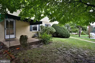 612 Shoemaker Ave, Jenkintown, PA 19046 - Photo 2