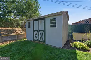 1219 Woodside Rd, Conshohocken, PA 19428 - Photo 24