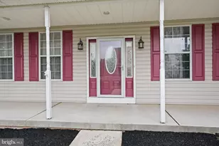 1010 Andrews Ln, Pennsburg, PA 18073 - Photo 4