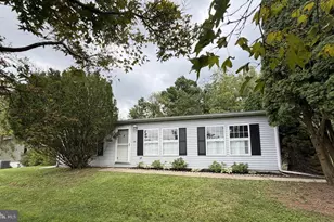 24 Shagbark Ct E, Harleysville, PA 19438 - Photo 20