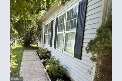 24 Shagbark Court E, Harleysville, PA 19438 - Photo 2