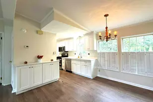 24 Shagbark Ct E, Harleysville, PA 19438 - Photo 2