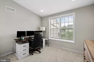 205 Ella Ln, Conshohocken, PA 19428 - Photo 28