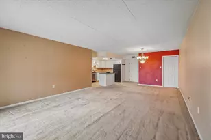 10502 Valley Forge Cir, King of Prussia, PA 19406 - Photo 4