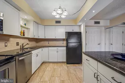 10502 Valley Forge Circle #502, King of Prussia, PA 19406 - Photo 2