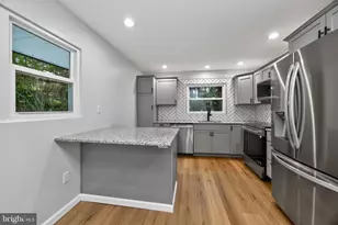 1062 Hale St, Pottstown, PA 19464 - Photo 6
