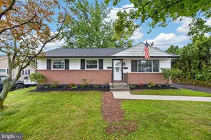 1062 Hale St, Pottstown, PA 19464 - Photo 2