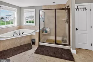 2009 Woodbridge Ln, Pennsburg, PA 18073 - Photo 42