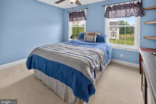 2009 Woodbridge Ln, Pennsburg, PA 18073 - Photo 24