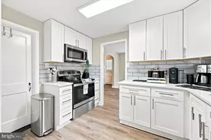 219 Crosshill Rd, Wynnewood, PA 19096 - Photo 14