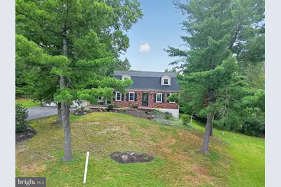 809 Gabriel Court, Pottstown, PA 19464 - Photo 4