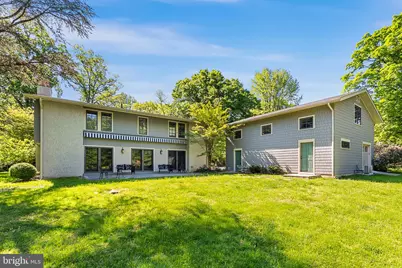 2129 Harts Lane, Conshohocken, PA 19428 - Photo 2