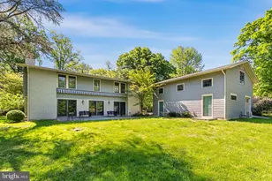 2129 Harts Ln, Conshohocken, PA 19428 - Photo 2