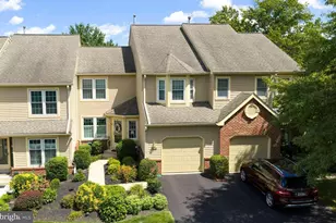 178 Pinecrest Ln, Lansdale, PA 19446 - Photo 2