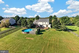 142 Clover Ln, Perkiomenville, PA 18074 - Photo 6