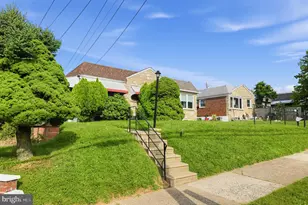 505 E Roberts St, Norristown, PA 19401 - Photo 2