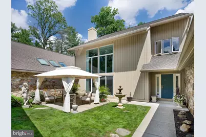 1202 Round Hill Road, Lower Merion Township, PA 19010 - Photo 2