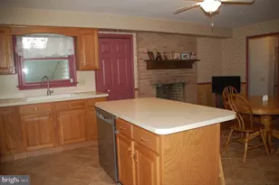 883 Kulp Rd, Harleysville, PA 19438 - Photo 6