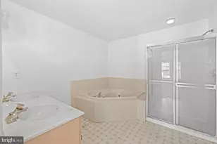 9 Plum Ct, Lafayette Hill, PA 19444 - Photo 16