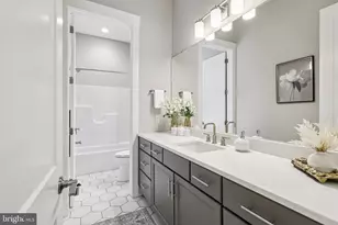 375 Bronson Cir, Collegeville, PA 19426 - Photo 18