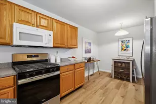 385 Hamilton Dr, Harleysville, PA 19438 - Photo 6