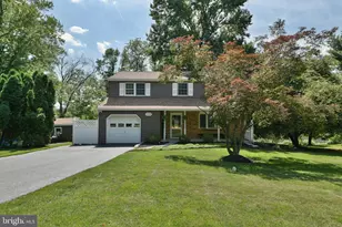 1130 Hunter Hill Dr, Lansdale, PA 19446 - Photo 2