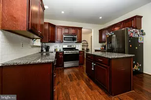 109 Holbrook Ln, Gilbertsville, PA 19525 - Photo 8