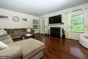109 Holbrook Ln, Gilbertsville, PA 19525 - Photo 10