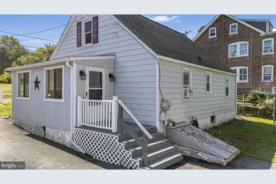 321 N Pleasantview Road, Pottstown, PA 19464 - Photo 18