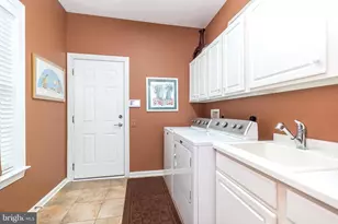 215 Goldenrod Dr, Upper Gwynedd, PA 19446 - Photo 30