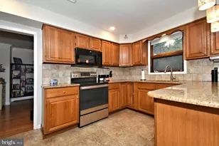 743 Champlain Dr, King of Prussia, PA 19406 - Photo 12