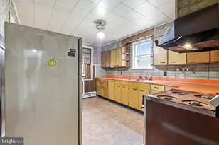 1033 Walt Rd, Pennsburg, PA 18073 - Photo 12