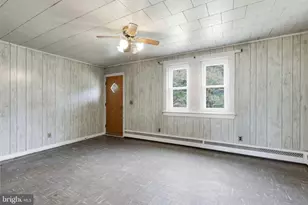 1033 Walt Rd, Pennsburg, PA 18073 - Photo 10