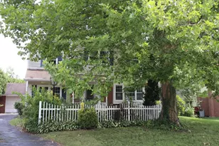 2996 Sheffield Dr, Plymouth Meeting, PA 19462 - Photo 1