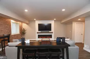 2091 Julia Dr, Conshohocken, PA 19428 - Photo 30