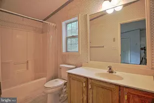 242 Congo-Niantic Rd, Barto, PA 19504 - Photo 14