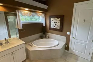239 Goldenrod Dr, Upper Gwynedd, PA 19446 - Photo 28